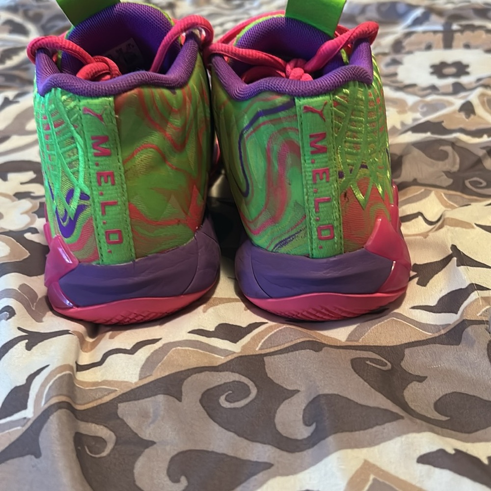 Puma melo boys size 4.5 basketball sneakers - Picture 3 of 5